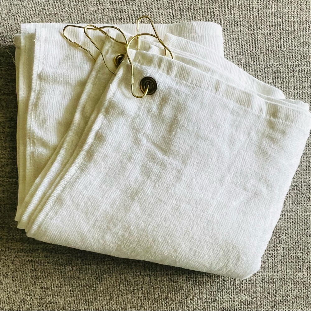 Golf Pro Towels has a grommet and hook White Cotton (set of 4)